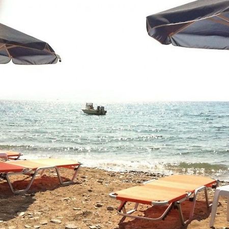 Niki Hotel Samos Town Buitenkant foto